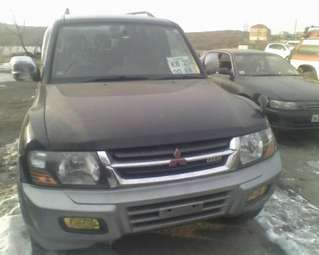 2002 Mitsubishi Pajero