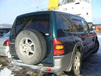 2002 Mitsubishi Pajero