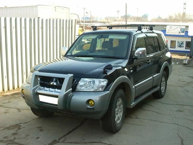 2002 Mitsubishi Pajero