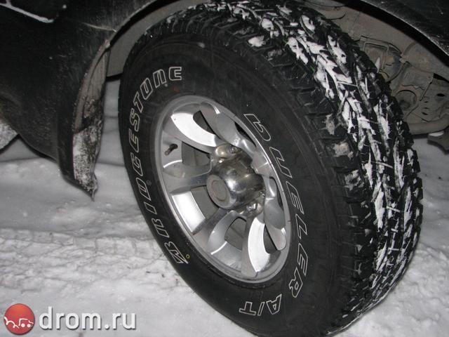 2002 Mitsubishi Pajero