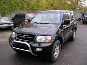 2002 Mitsubishi Pajero