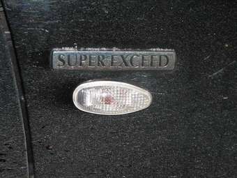 2002 Mitsubishi Pajero Images