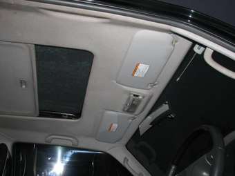2002 Mitsubishi Pajero Images