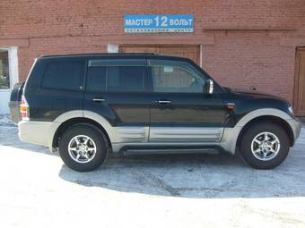 2002 Mitsubishi Pajero