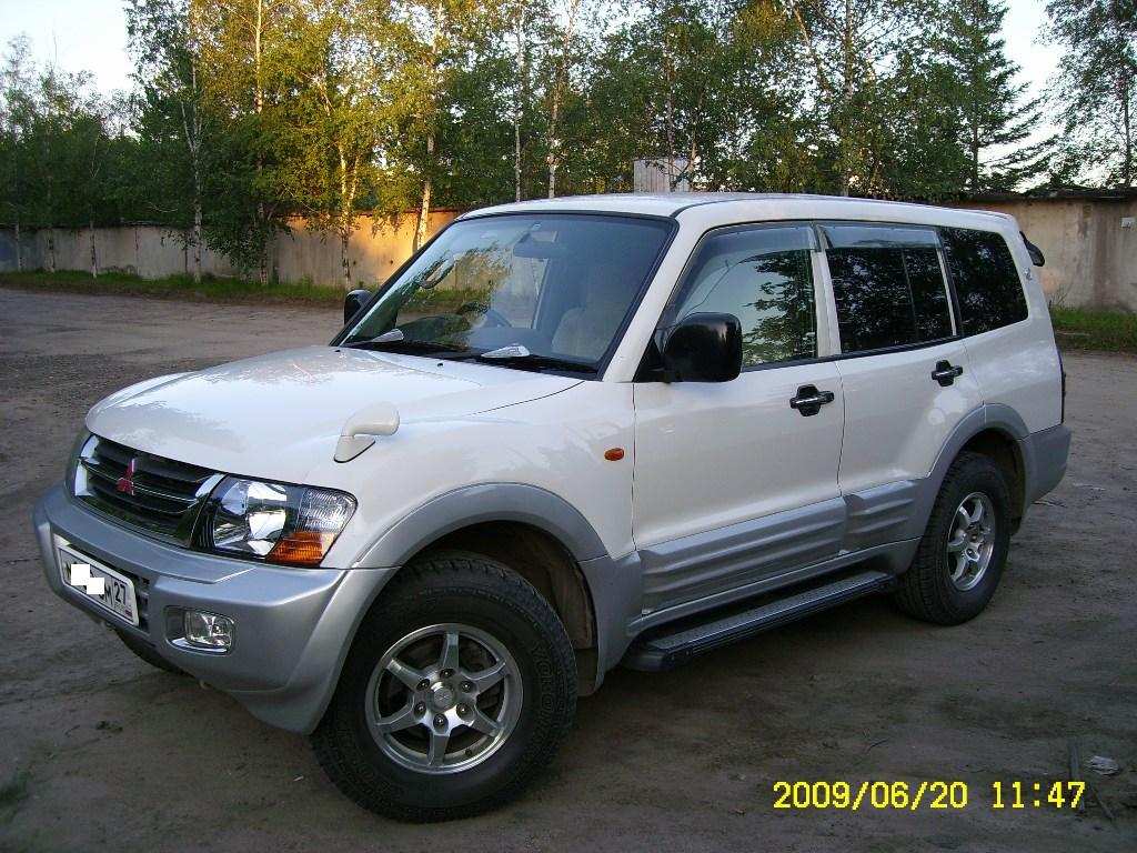 Митсубиси паджеро 2002