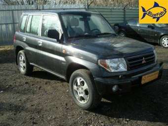 2003 Mitsubishi Pajero