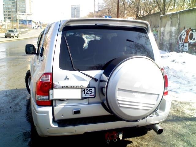 2003 Mitsubishi Pajero