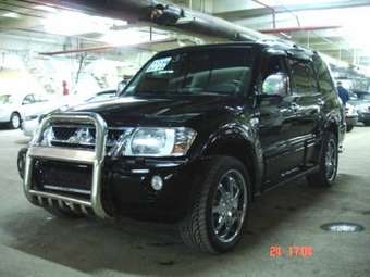 2003 Mitsubishi Pajero