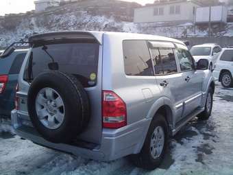 2003 Mitsubishi Pajero Pics