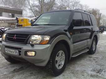 2003 Mitsubishi Pajero Wallpapers