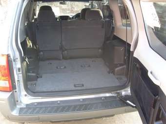 2003 Mitsubishi Pajero Pictures