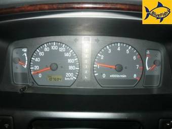 2003 Mitsubishi Pajero Photos