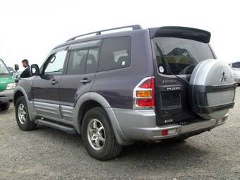 2003 Mitsubishi Pajero Images