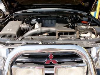 2003 Mitsubishi Pajero For Sale