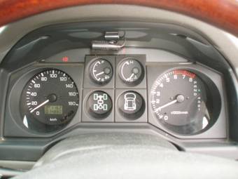 2003 Mitsubishi Pajero Photos