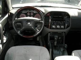 2003 Mitsubishi Pajero Pics