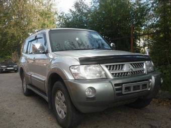 2003 Mitsubishi Pajero