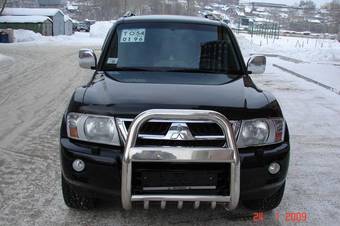 2003 Mitsubishi Pajero Pics