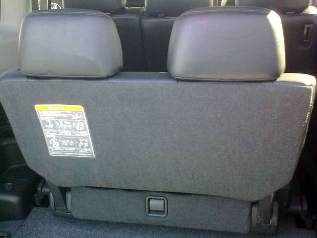 2004 Mitsubishi Pajero