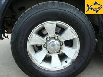 2004 Mitsubishi Pajero Pics