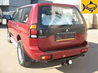 2004 Mitsubishi Pajero Pictures