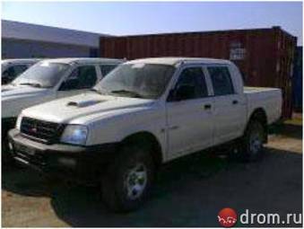 2004 Mitsubishi Pajero