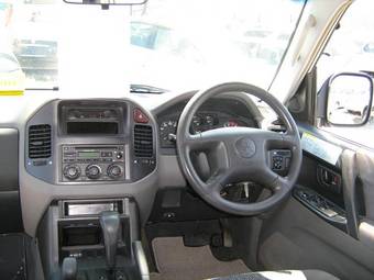 2004 Mitsubishi Pajero For Sale