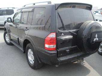 2004 Mitsubishi Pajero For Sale