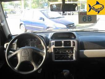 2004 Mitsubishi Pajero Pictures