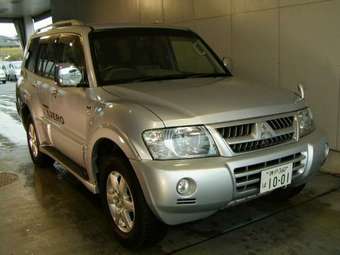 2005 Mitsubishi Pajero