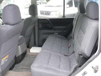 2005 Mitsubishi Pajero For Sale