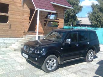 2005 Mitsubishi Pajero