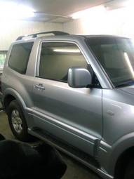 2005 Mitsubishi Pajero Pictures