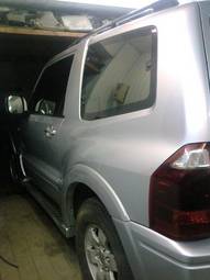 2005 Mitsubishi Pajero Pictures