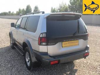 2005 Mitsubishi Pajero Pictures