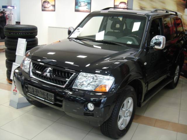 2006 Mitsubishi Pajero