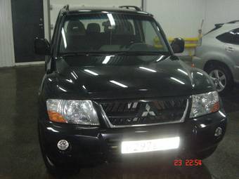 2006 Mitsubishi Pajero Wallpapers