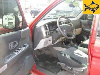 2006 Mitsubishi Pajero Pictures