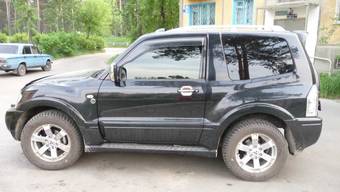 2006 Mitsubishi Pajero