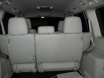 2006 Mitsubishi Pajero Photos