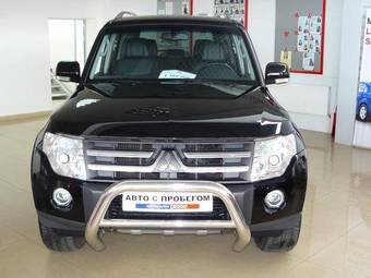 2006 Mitsubishi Pajero Images