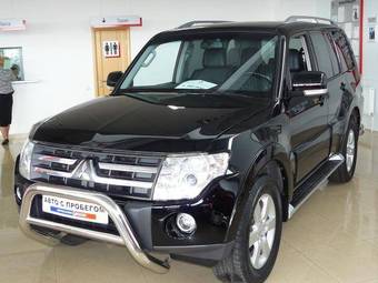 2006 Mitsubishi Pajero Pictures