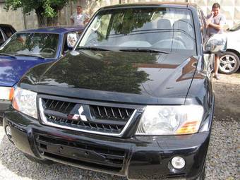 2006 Mitsubishi Pajero Pictures