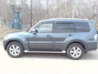 2007 Mitsubishi Pajero