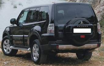 2007 Mitsubishi Pajero Pics