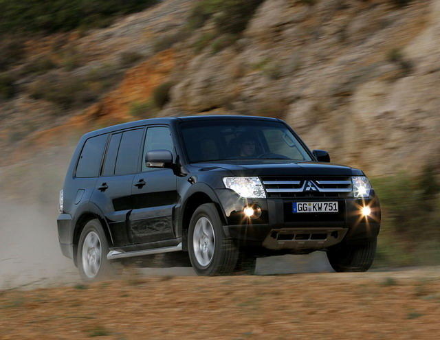 2007 Mitsubishi Pajero