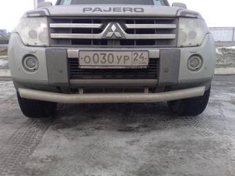 2007 Mitsubishi Pajero Pictures
