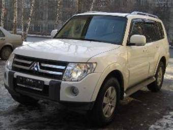 2007 Mitsubishi Pajero Pics