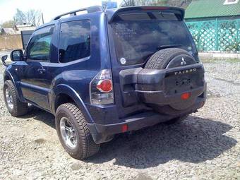 2007 Mitsubishi Pajero Pictures