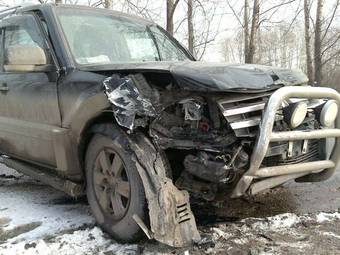 2007 Mitsubishi Pajero Pictures